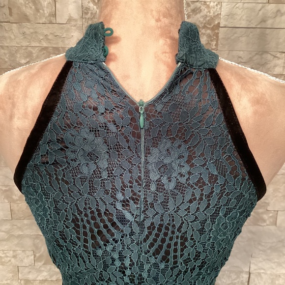 Lulus Wilshire Forest Green Lace Halter Midi Dress - Picture 7 of 11